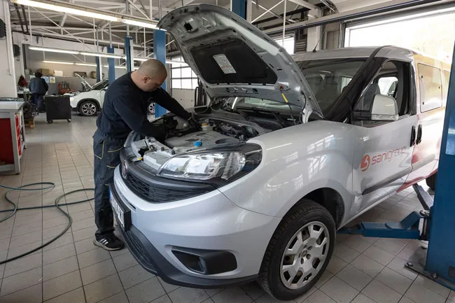 <h3><a href=autoland-servisni-paketi>Servis polovnih automobila</a></h3>