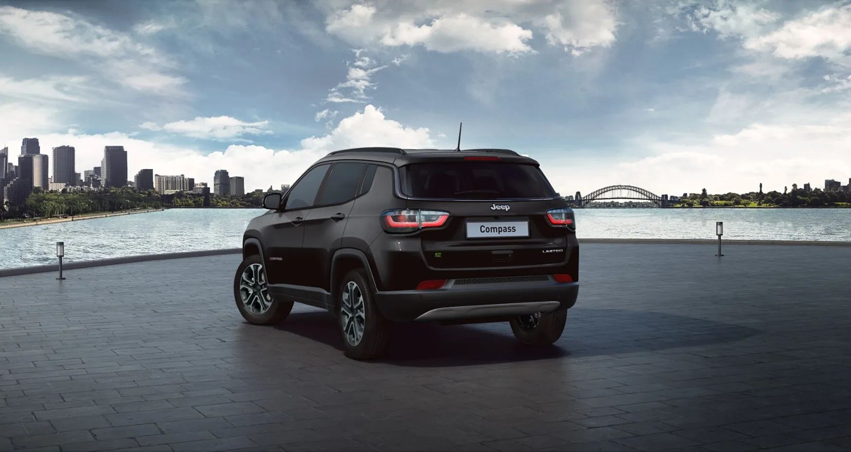 Jeep Compass 1.6mjet 130ks MT Limited -pack 2