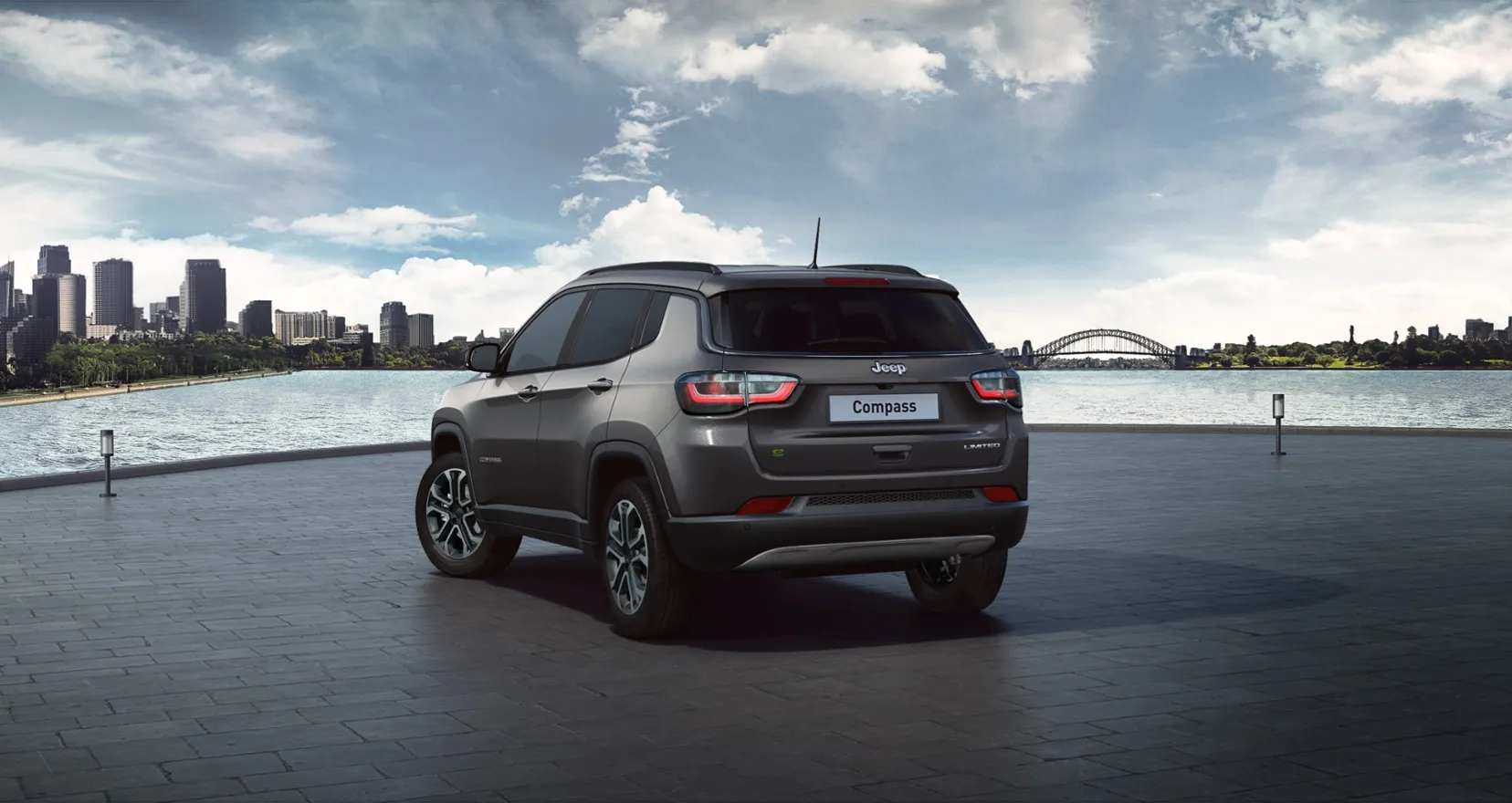 Jeep Compass 1.6mjet 130ks MT Limited -pack 2