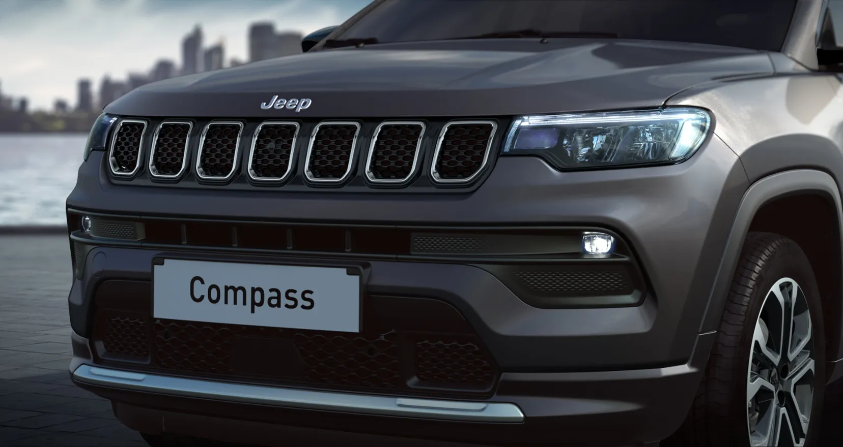 Jeep Compass 1.6mjet 130ks MT Limited -pack 2