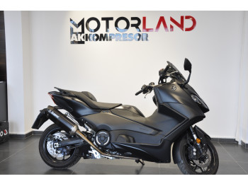 Yamaha T MAX 