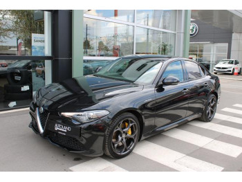 Alfa Romeo Giulia 2.2 D VELOCE AUT 
