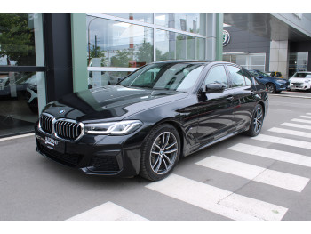BMW 520 2.0 D XDRIVE 