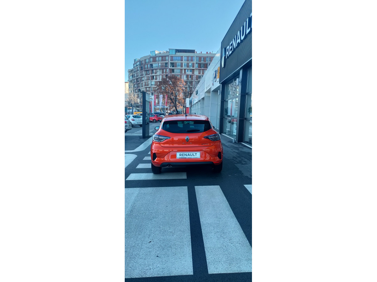 RENAULT CLIO Evolution dCi 100
