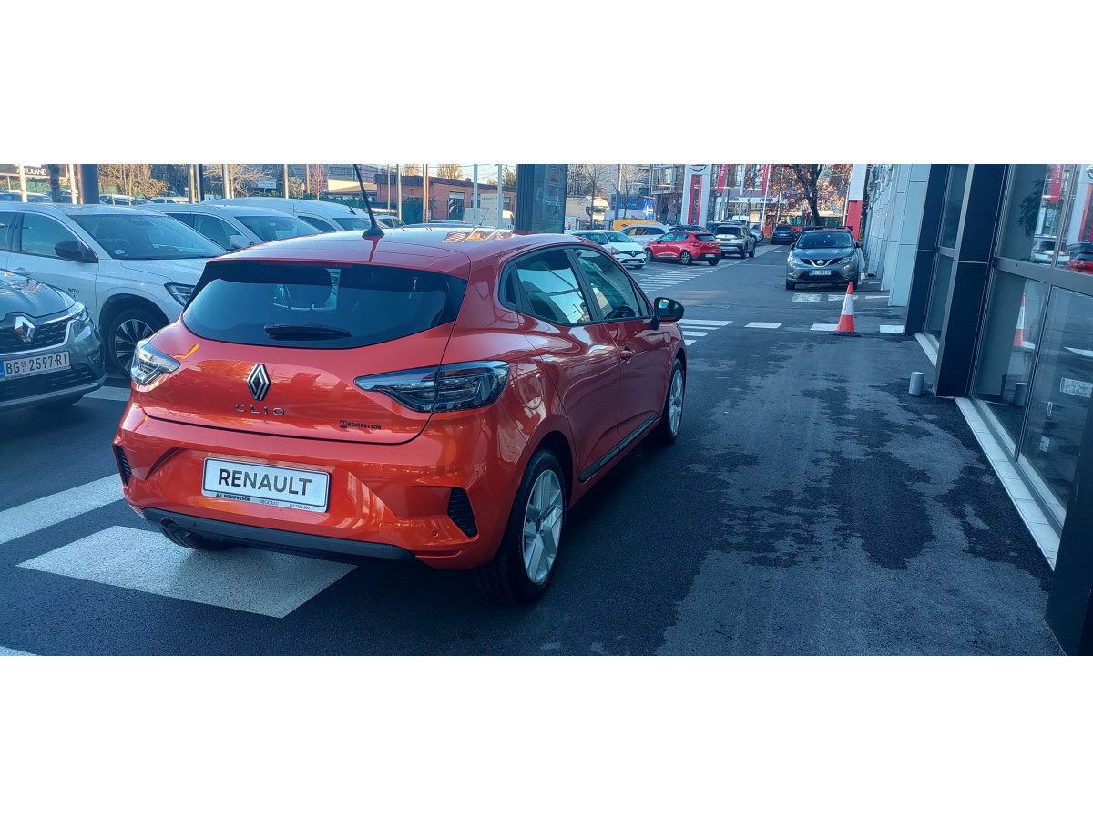 RENAULT CLIO Evolution dCi 100