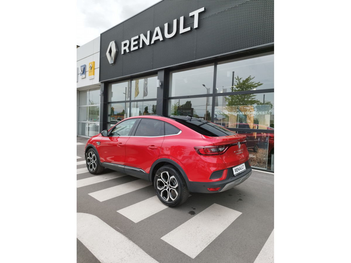 RENAULT MEGANE CONQUEST techno TCe 140 EDC