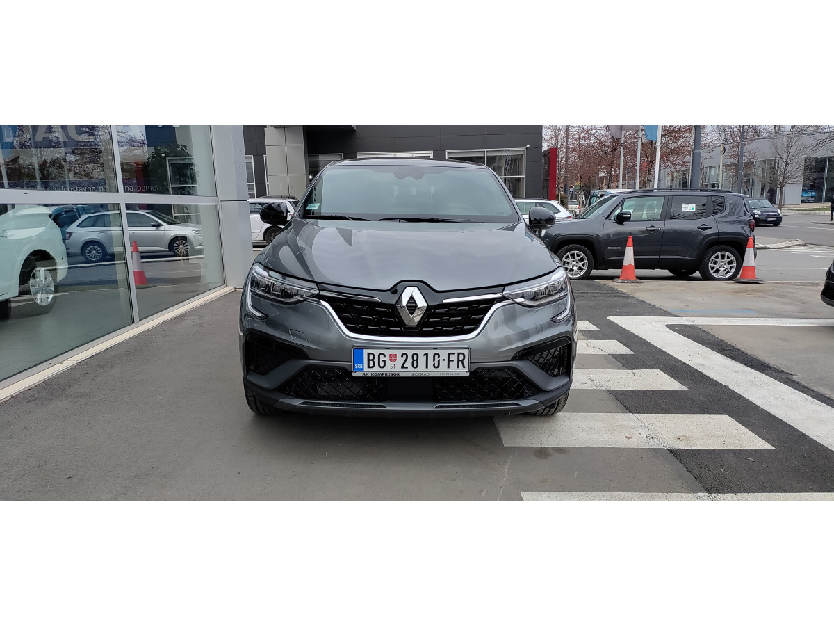 RENAULT MEGANE CONQUEST R.S. Line TCe 160 EDC