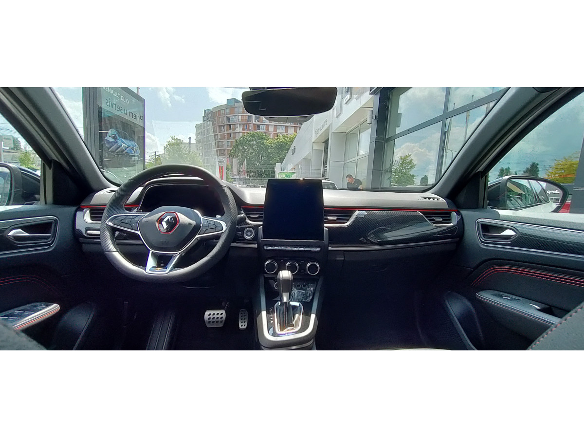 RENAULT MEGANE CONQUEST R.S. Line TCe 160 EDC