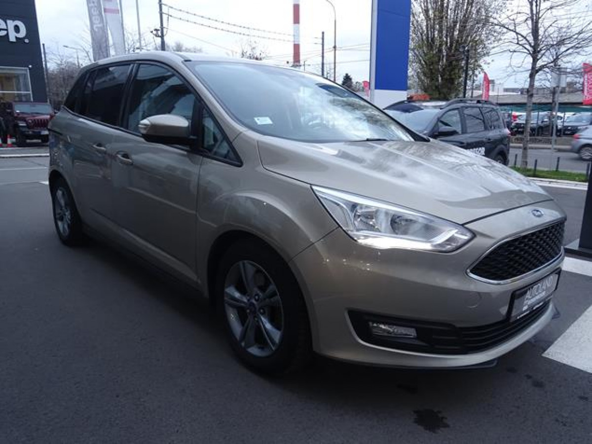 Ford Grand C-Max 1.5 tdci Business 