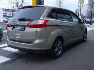 Ford Grand C-Max 1.5 tdci Business 