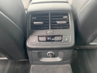 Audi A4 2.0 TDI S-line 