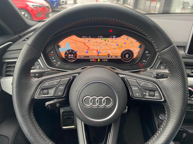 Audi A4 2.0 TDI S-line 