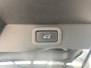 Land Rover Range Rover Sport 3.0 HSE AUT 4WD