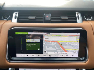 Land Rover Range Rover Sport 3.0 HSE AUT 4WD