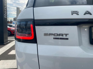 Land Rover Range Rover Sport 3.0 HSE AUT 4WD