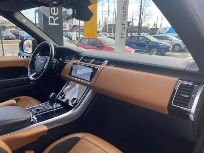 Land Rover Range Rover Sport 3.0 HSE AUT 4WD 