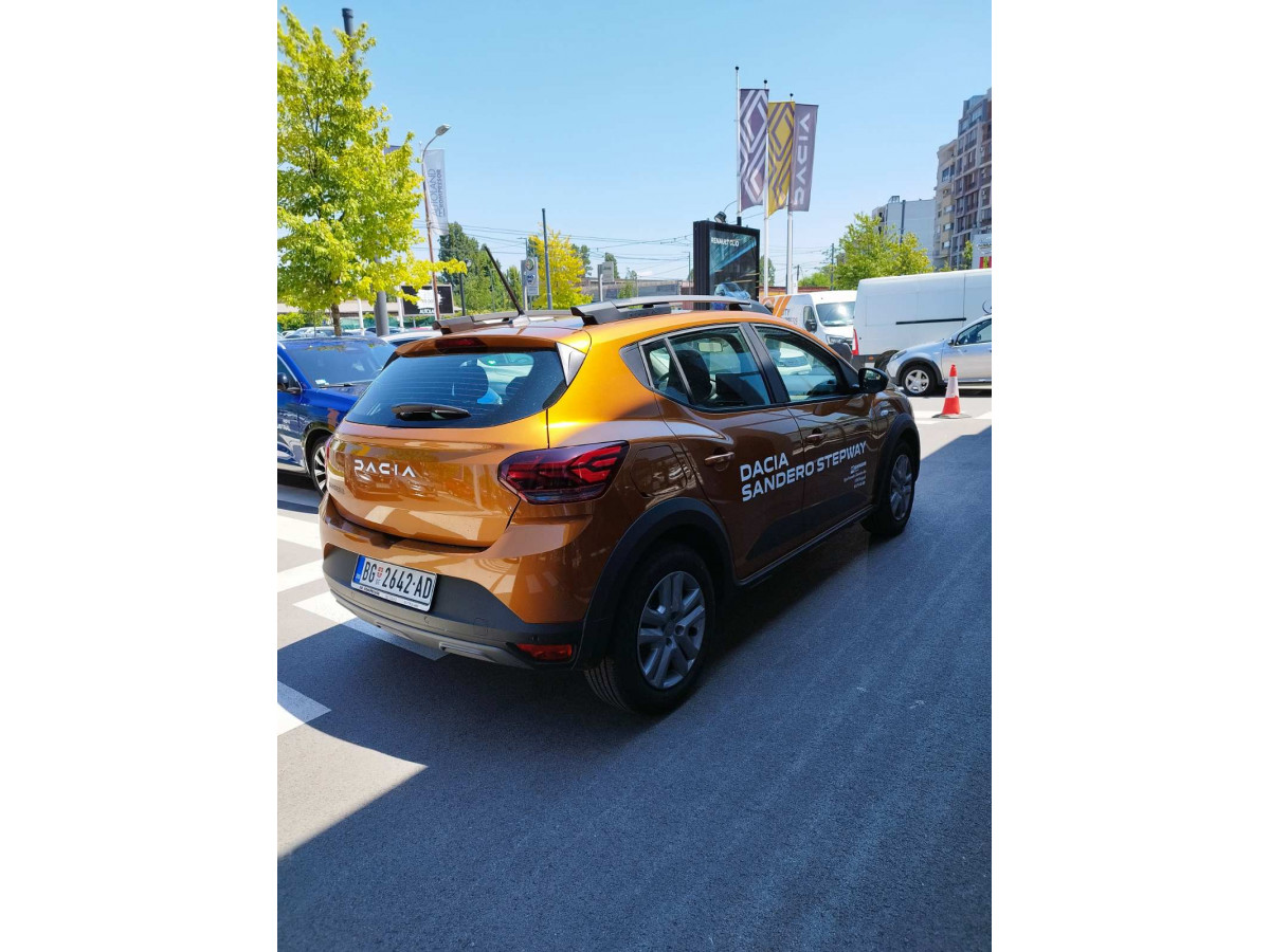Dacia Sandero Stepway Expression TCe 90
