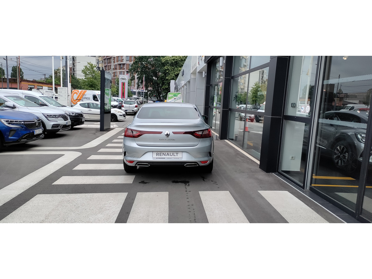RENAULT MEGANE GRANDCOUPE EQUILIBRE TCE 140