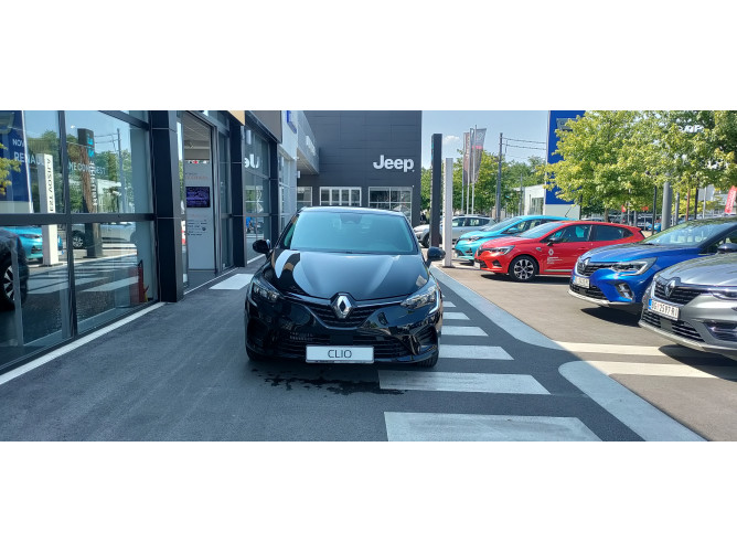 RENAULT CLIO EQUILIBRE TCE 90 X-tronic 