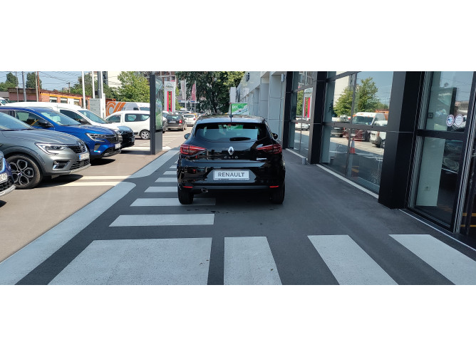 RENAULT CLIO EQUILIBRE TCE 90 X-tronic 