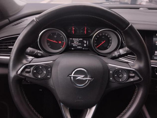 Opel Insignia 1.6 d Innovation AUT