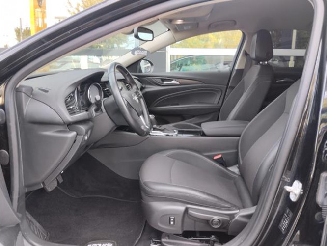 Opel Insignia 1.6 d Innovation AUT 