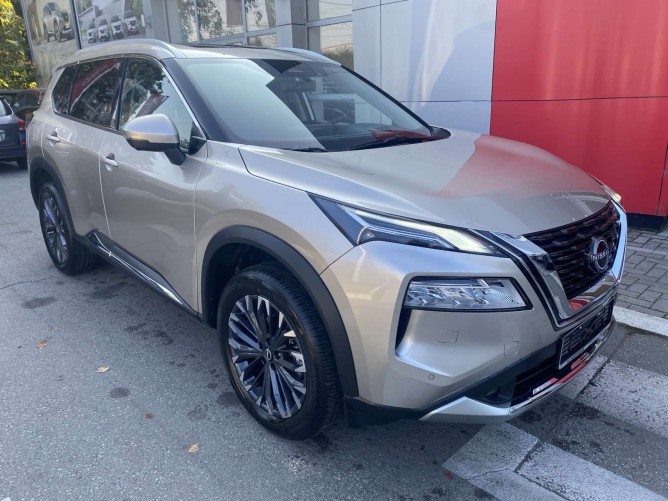 X-TRAIL E-POWER 4WD TEKNA 