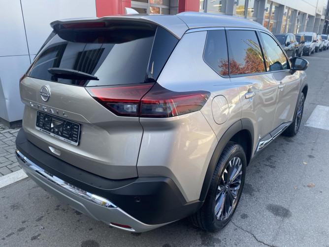 X-TRAIL E-POWER 4WD TEKNA 