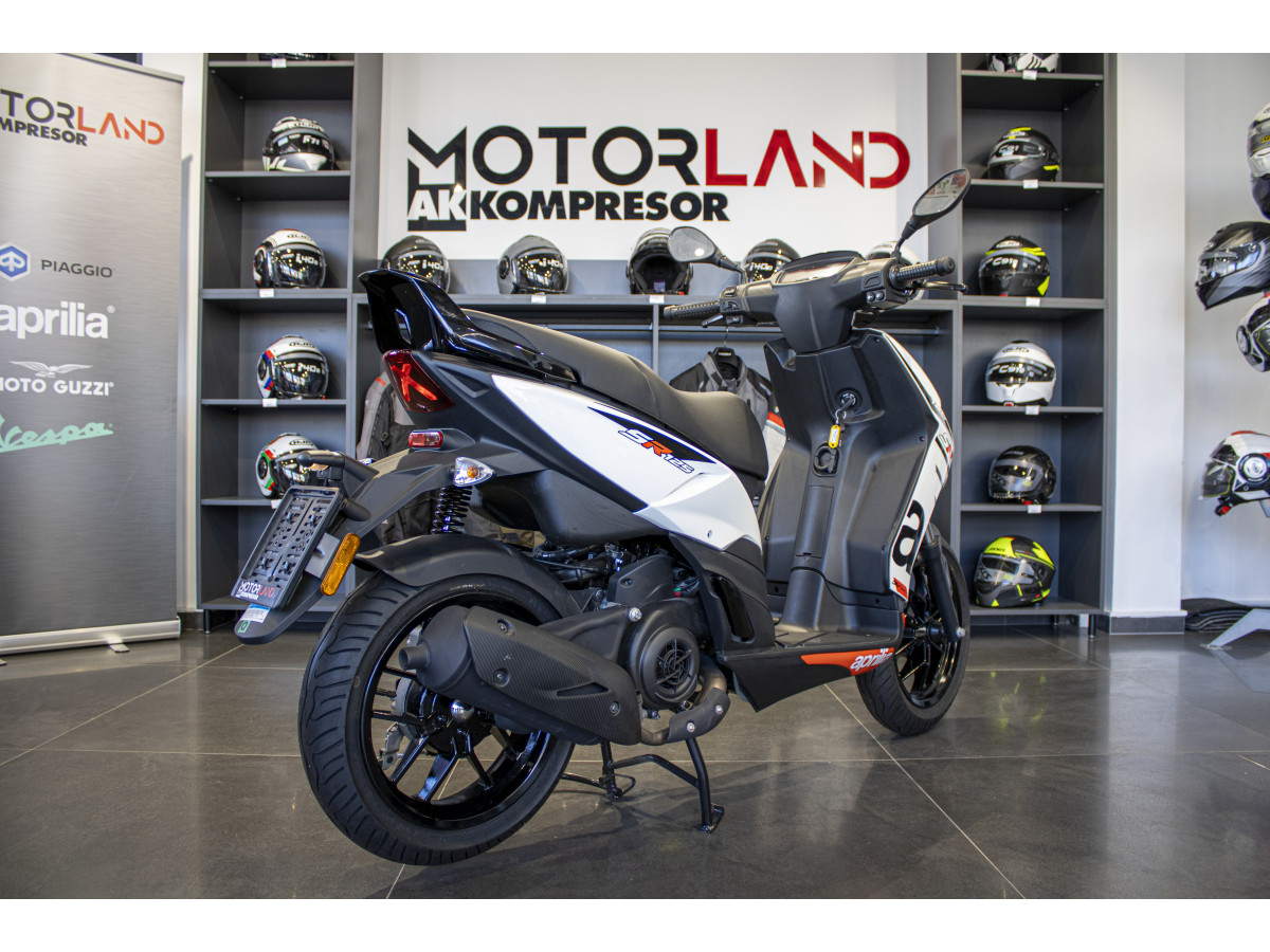 Aprilia SR 125 