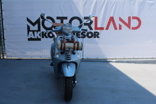 Vespa Primavera PICNIC 