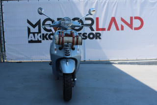 Vespa Primavera PICNIC 