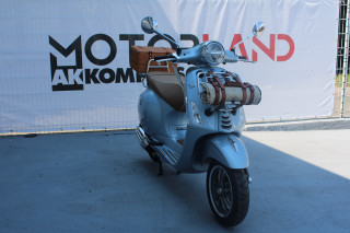 Vespa Primavera PICNIC 