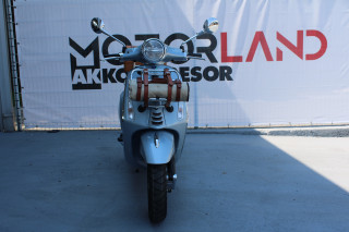 Vespa Primavera PICNIC 