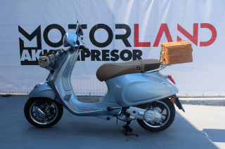 Vespa Primavera PICNIC 