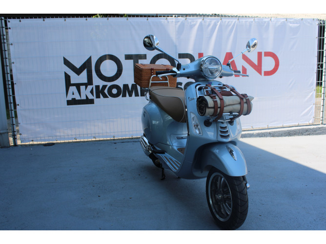 Vespa Primavera PICNIC 