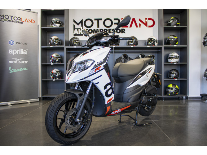 Aprilia SR 125 