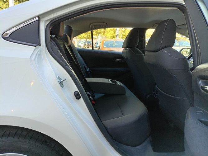 Toyota Corolla 1.5 Luna AUT 