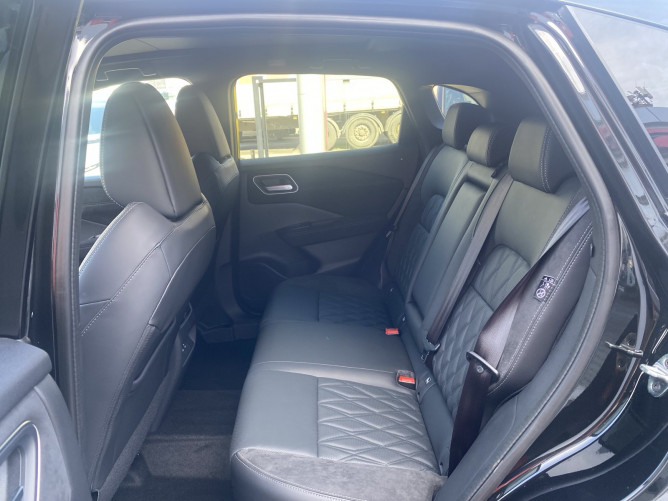 QASHQAI 1.3 CVT158 4WD Tekna Plus 