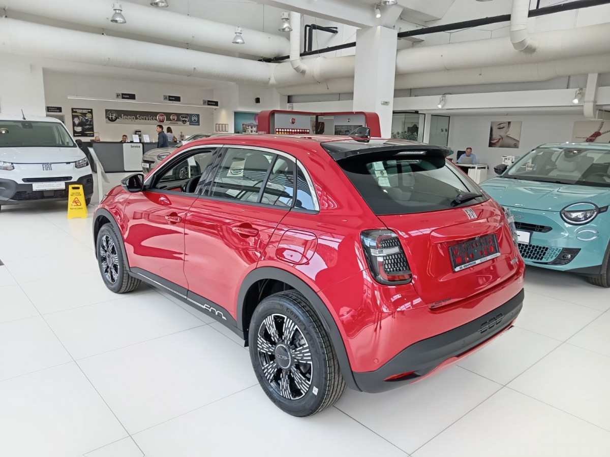 FIAT 600 1.2 136KS MHEV DCT6 Style Comfort