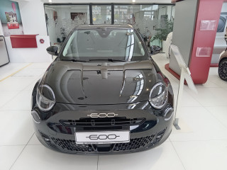 FIAT 600 1.2 136KS MHEV DCT6 Style