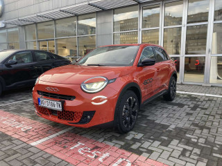 FIAT 600 1.2 136KS MHEV DCT6 La Prima DEMO 