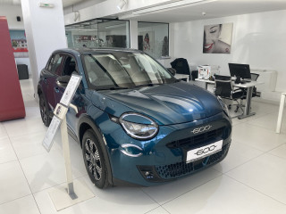 FIAT 600 1.2 100 KS MHEV DCT6 ICON + TECH 