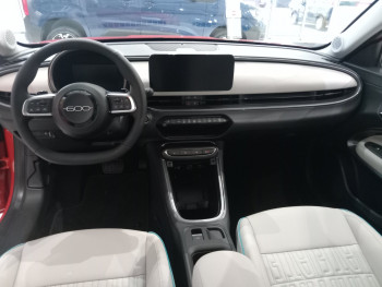 FIAT 600 1.2 136KS MHEV DCT6 La Prima 