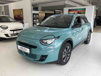 FIAT 600 1.2 136KS MHEV DCT6 Style 