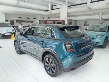 FIAT 600 1.2 136KS MHEV DCT6 Style Comfort 