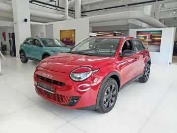 FIAT 600 1.2 136KS MHEV DCT6 Style Comfort 