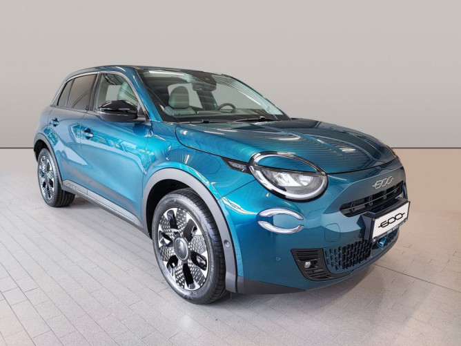 FIAT 600 1.2 136KS MHEV DCT6 La Prima 