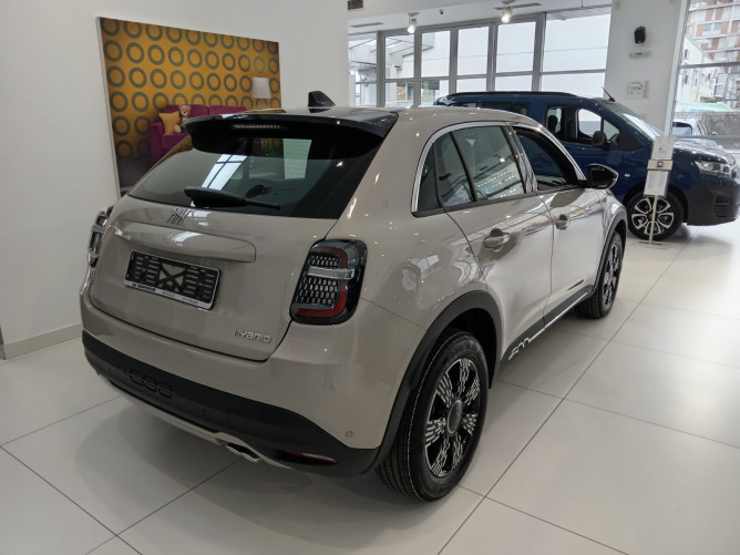 FIAT 600 1.2 136KS MHEV DCT6 Style 