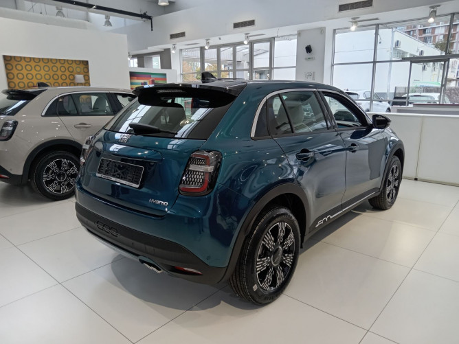 FIAT 600 1.2 136KS MHEV DCT6 Style 