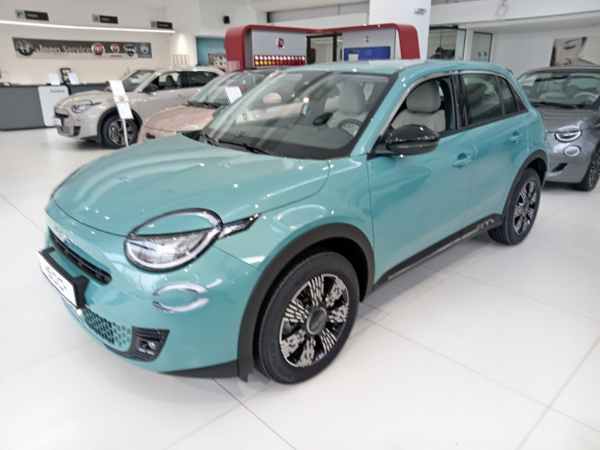 FIAT 600 1.2 136KS MHEV DCT6 Style 